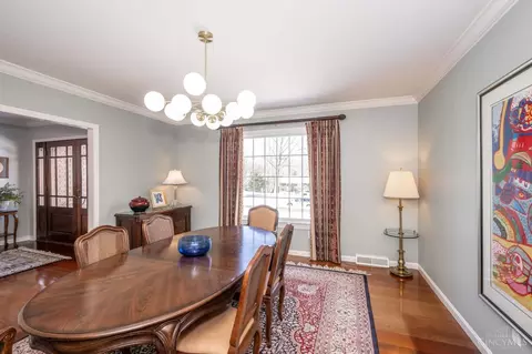 10310 Gentlewind Dr, Montgomery, OH 45242 photo 11