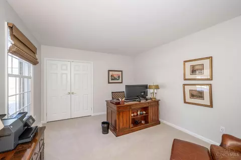 10310 Gentlewind Dr, Montgomery, OH 45242 photo 25