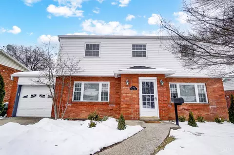 1171 Becky Ct, Reading, OH 45215