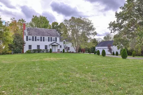 5451 Socialville Foster Rd, Mason, OH 45040