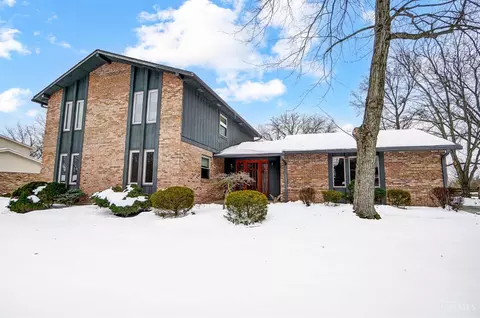 7956 Woodview Ct, Maineville, OH 45039