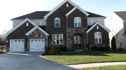 9929 Cross Meadow Dr, Mason, OH 45040
