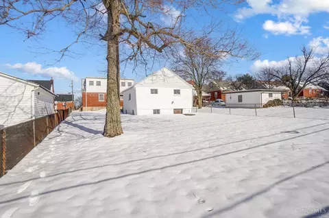741 Maple Dr, Reading, OH 45215 photo 41