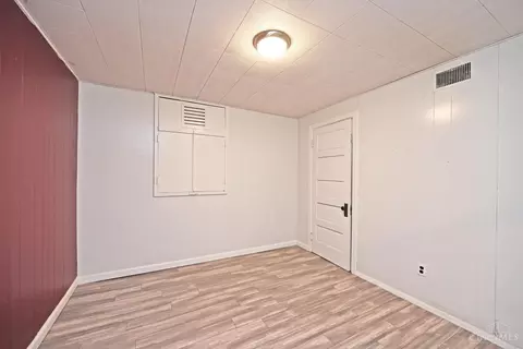 1227 Avon Dr, Cincinnati, OH 45229 photo 33