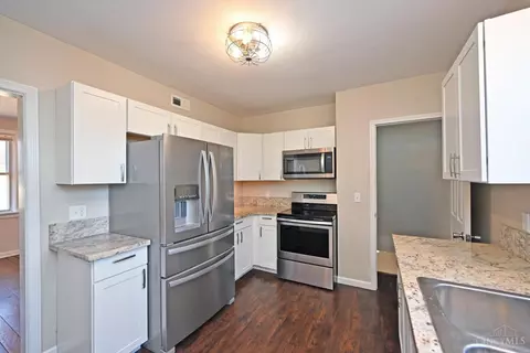 1227 Avon Dr, Cincinnati, OH 45229 photo 15