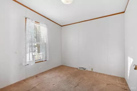 Bedroom - 122 Bourbon St, Blanchester, OH 45107 photo 3 of 5