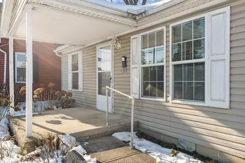 Exterior - 122 Bourbon St, Blanchester, OH 45107 photo 4 of 4