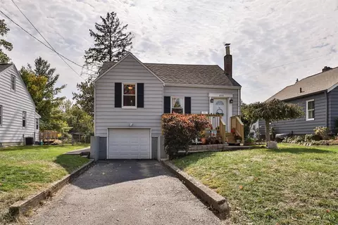 4555 Buxton Rd, Cincinnati, OH 45242