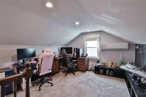 4555 Buxton Rd, Cincinnati, OH 45242 photo 17