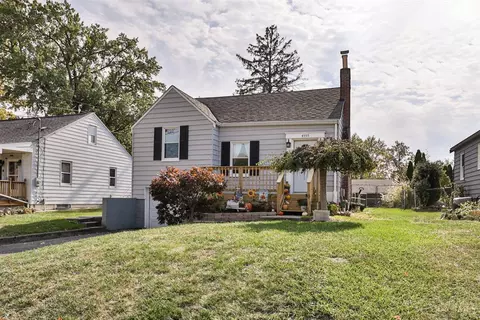 4555 Buxton Rd, Cincinnati, OH 45242 photo 2