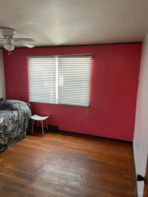 Bedroom - 2208 Berry Rd, Amelia, OH 45102 photo 3 of 3