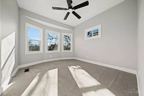 1916 Hewitt Ave, Cincinnati, OH 45207 photo 27