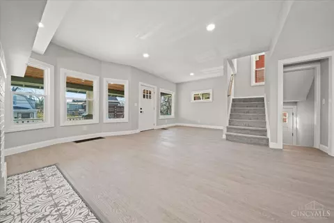 1916 Hewitt Ave, Cincinnati, OH 45207 photo 11