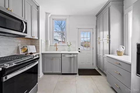 Kitchen - 3513 Bruestle Ave, Cheviot, OH 45211 photo 6 of 6