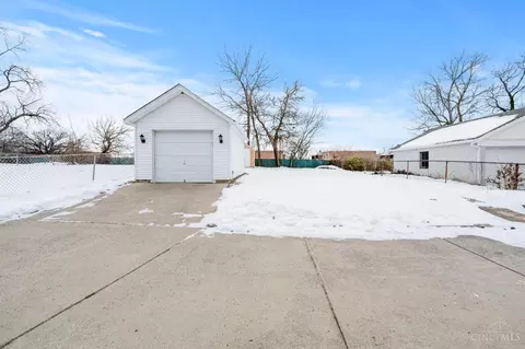 Exterior - 3513 Bruestle Ave, Cheviot, OH 45211 photo 10 of 15