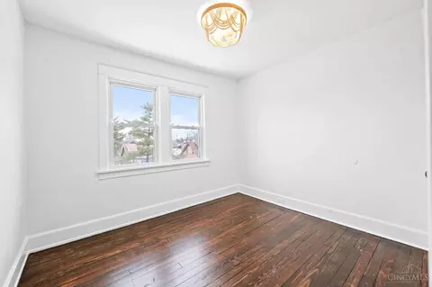 Bedroom - 3513 Bruestle Ave, Cheviot, OH 45211 photo 3 of 12
