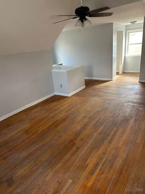 Living - 2824 Orland Ave, Cincinnati, OH 45211 photo 3 of 3