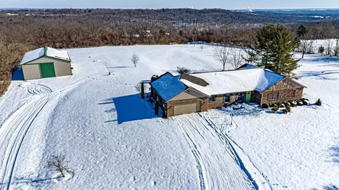 5212 Wayne Madison Rd, Trenton, OH 45067