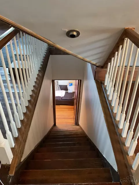 Entry Way - 636 Orient Ave, Cincinnati, OH 45232 photo 7 of 7