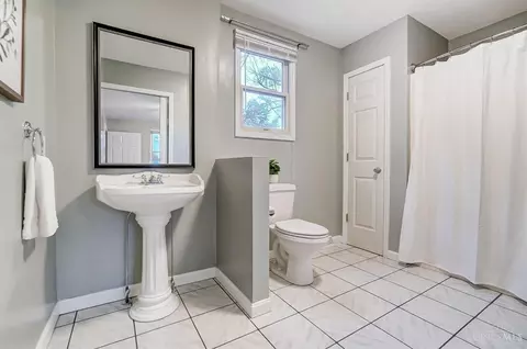 Bath - 4210 Thirty Fourth Ave, Cincinnati, OH 45209 photo 1 of 4