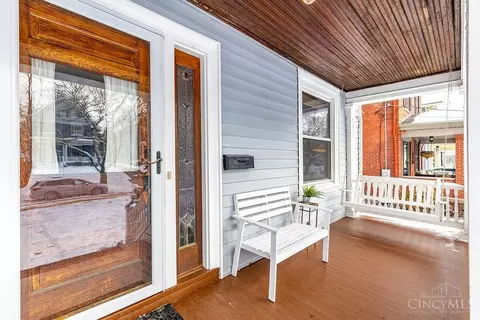 2728 Arbor Ave, Cincinnati, OH 45209 photo 4