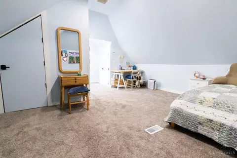 5741 Bramble Ave, Cincinnati, OH 45227 photo 23