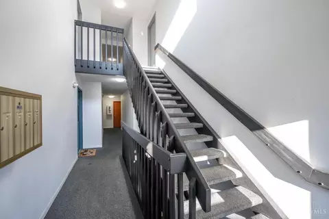 Entry Way - 9317 Winton Rd, Cincinnati, OH 45231 photo 1 of 1