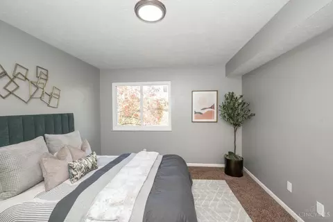 Bedroom - 9317 Winton Rd, Cincinnati, OH 45231 photo 1 of 5
