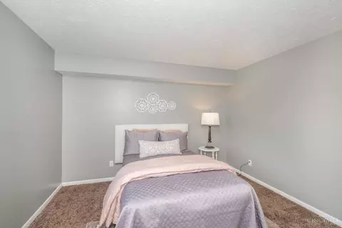 Bedroom - 9317 Winton Rd, Cincinnati, OH 45231 photo 5 of 5
