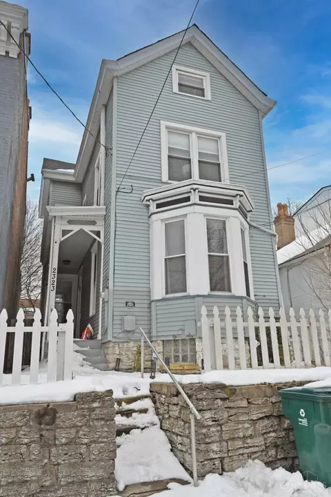 2323 Kenton St, Cincinnati, OH 45206