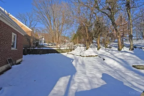 2502 Talbott Ave, Cincinnati, OH 45211 photo 27