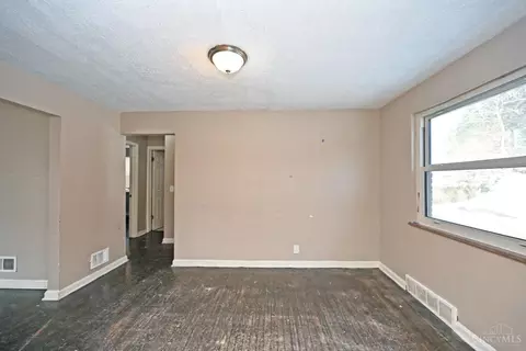 2502 Talbott Ave, Cincinnati, OH 45211 photo 9