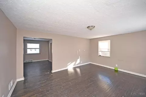 2502 Talbott Ave, Cincinnati, OH 45211 photo 4