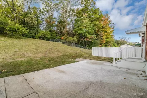 Exterior - 5357 Rapid Run Rd, Cincinnati, OH 45238 photo 8 of 10