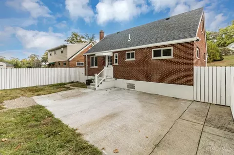 Exterior - 5357 Rapid Run Rd, Cincinnati, OH 45238 photo 7 of 10