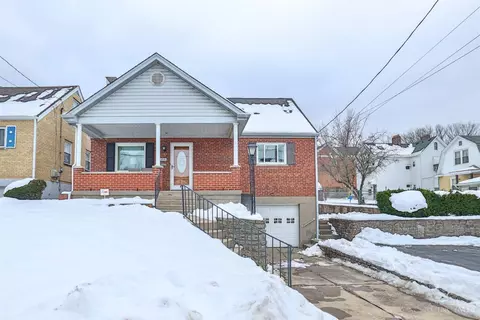 615 Moeller Ave, Saint Bernard, OH 45217