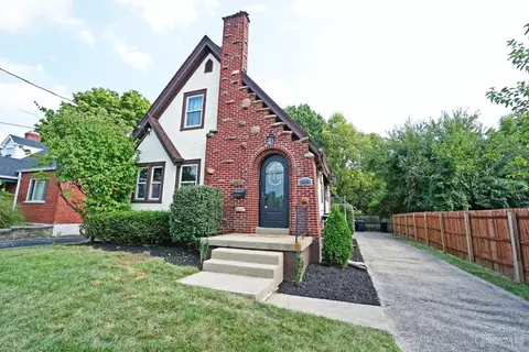 Exterior - 2645 Kipling Ave, Cincinnati, OH 45239 photo 2 of 7