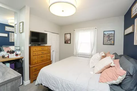 Bedroom - 2645 Kipling Ave, Cincinnati, OH 45239 photo 1 of 4