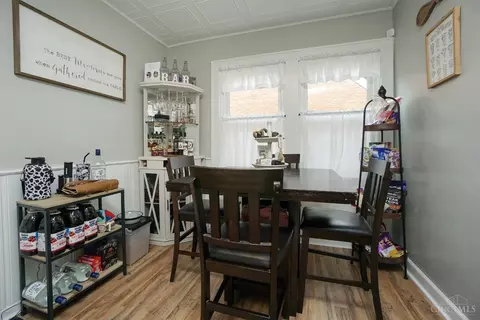 Dining - 2645 Kipling Ave, Cincinnati, OH 45239 photo 2 of 2
