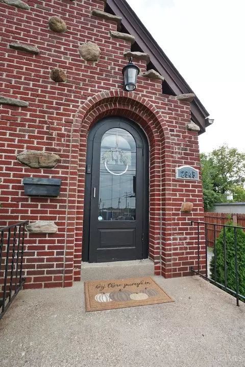 Exterior - 2645 Kipling Ave, Cincinnati, OH 45239 photo 3 of 7
