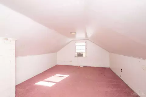 Bedroom - 6808 Marvin Ave, Cincinnati, OH 45224 photo 6 of 7