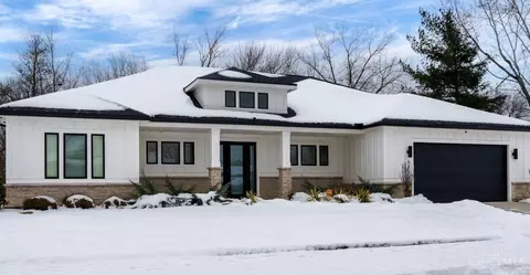 825 Hidden Branches Dr, Centerville, OH 45458 photo 3
