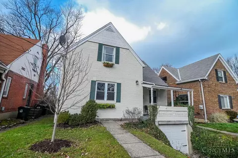 Exterior - 6033 Elbrook Ave, Golf Manor, OH 45237 photo 2 of 14