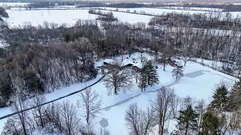 View/Area - 467 Irvin Rd, Blanchester, OH 45107 photo 4 of 7