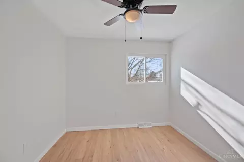 1500 Meredith Dr, Cincinnati, OH 45231 photo 17