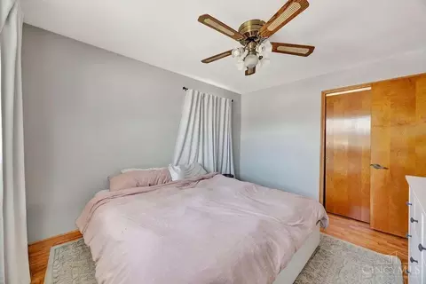 Bedroom - 150 Twinbrook Dr, Hamilton, OH 45013 photo 2 of 3