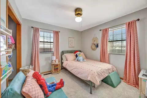 Bedroom - 150 Twinbrook Dr, Hamilton, OH 45013 photo 3 of 3