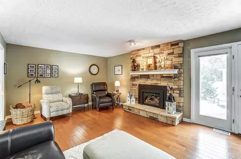 Living - 9278 Dick Rd, Harrison, OH 45030 photo 2 of 5
