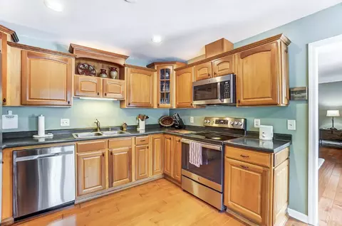 Kitchen - 9278 Dick Rd, Harrison, OH 45030 photo 2 of 4