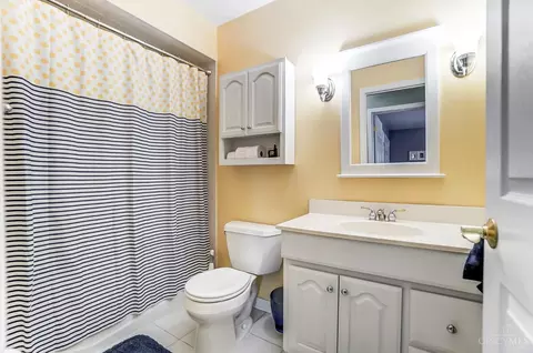 Bath - 9278 Dick Rd, Harrison, OH 45030 photo 3 of 3